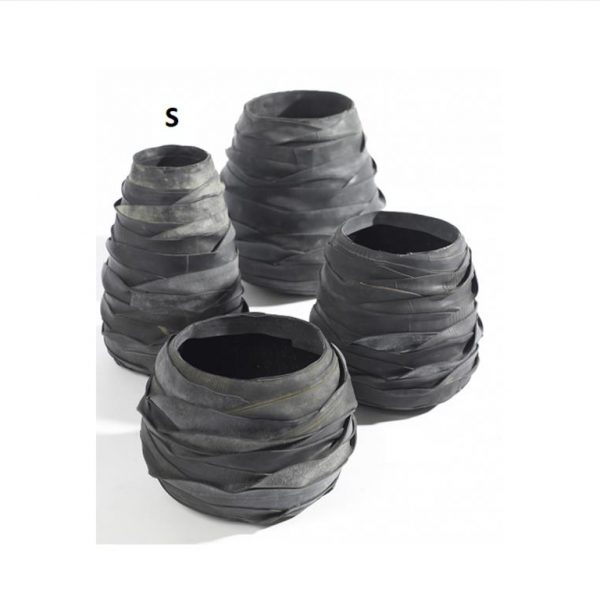 Rubber-Vase-Recycled-Moniek-S