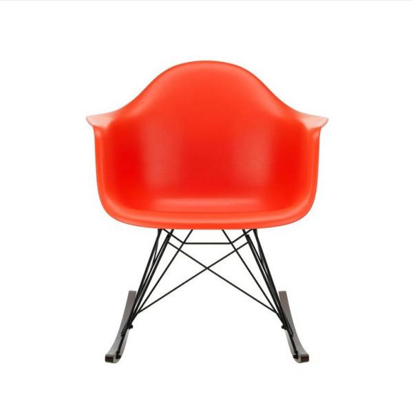 Eames-Plastic-Armchair-RAR-Poppy-Red--Dark-Maple