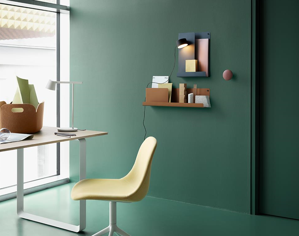 Folded-Shelves-Black--295x40