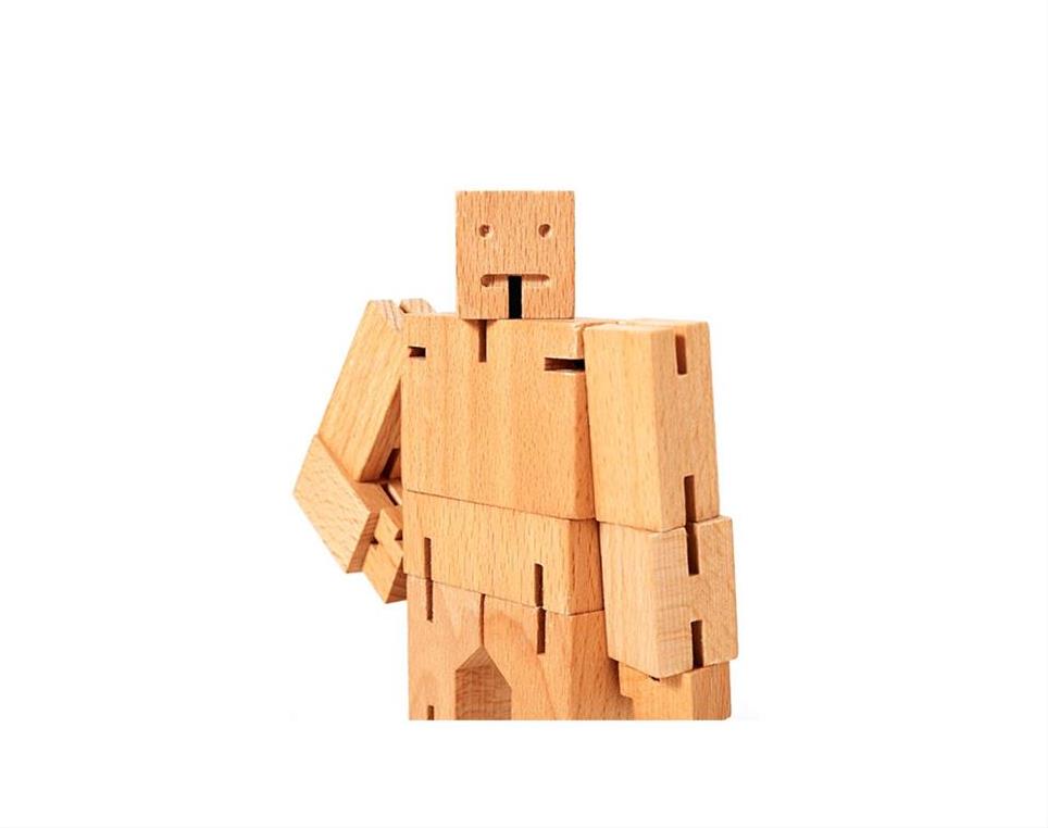 MoMA-Cubebot