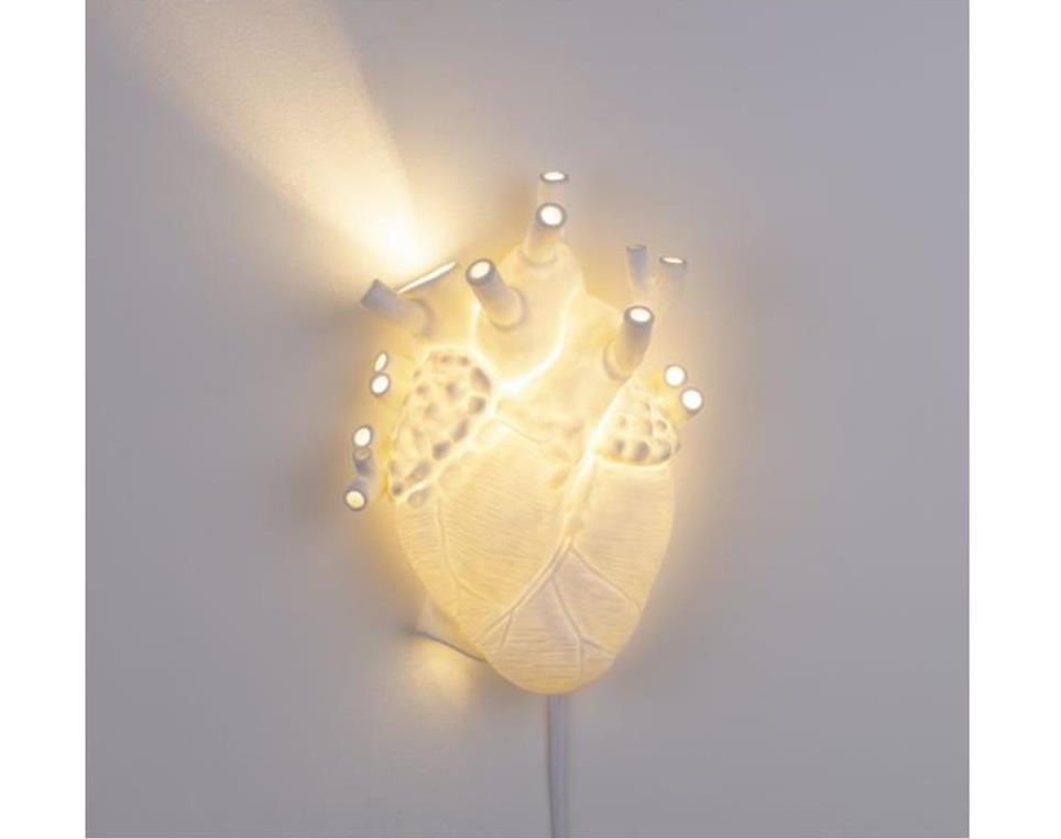 Aplique-In-Porcellana-Heart-Lamp