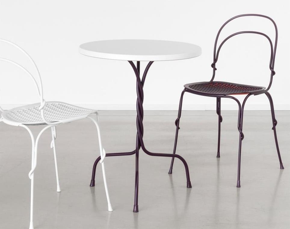 Vigna-Chair-wHITE-5110--Grey-1417-C-White-1673-C