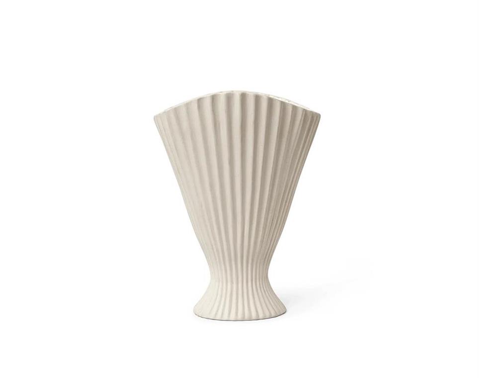 Fountain-Vase-Off-White