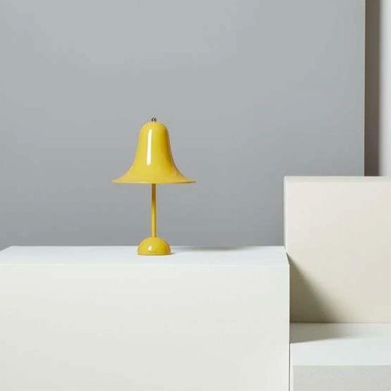 Pantop-Table-Lamp-Warm-Yellow
