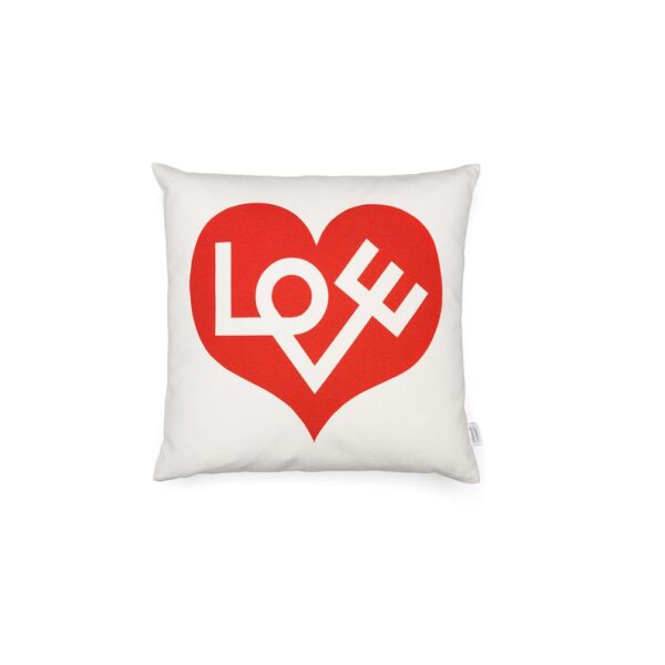 Graphic-Print-Pillows-Love-Heart