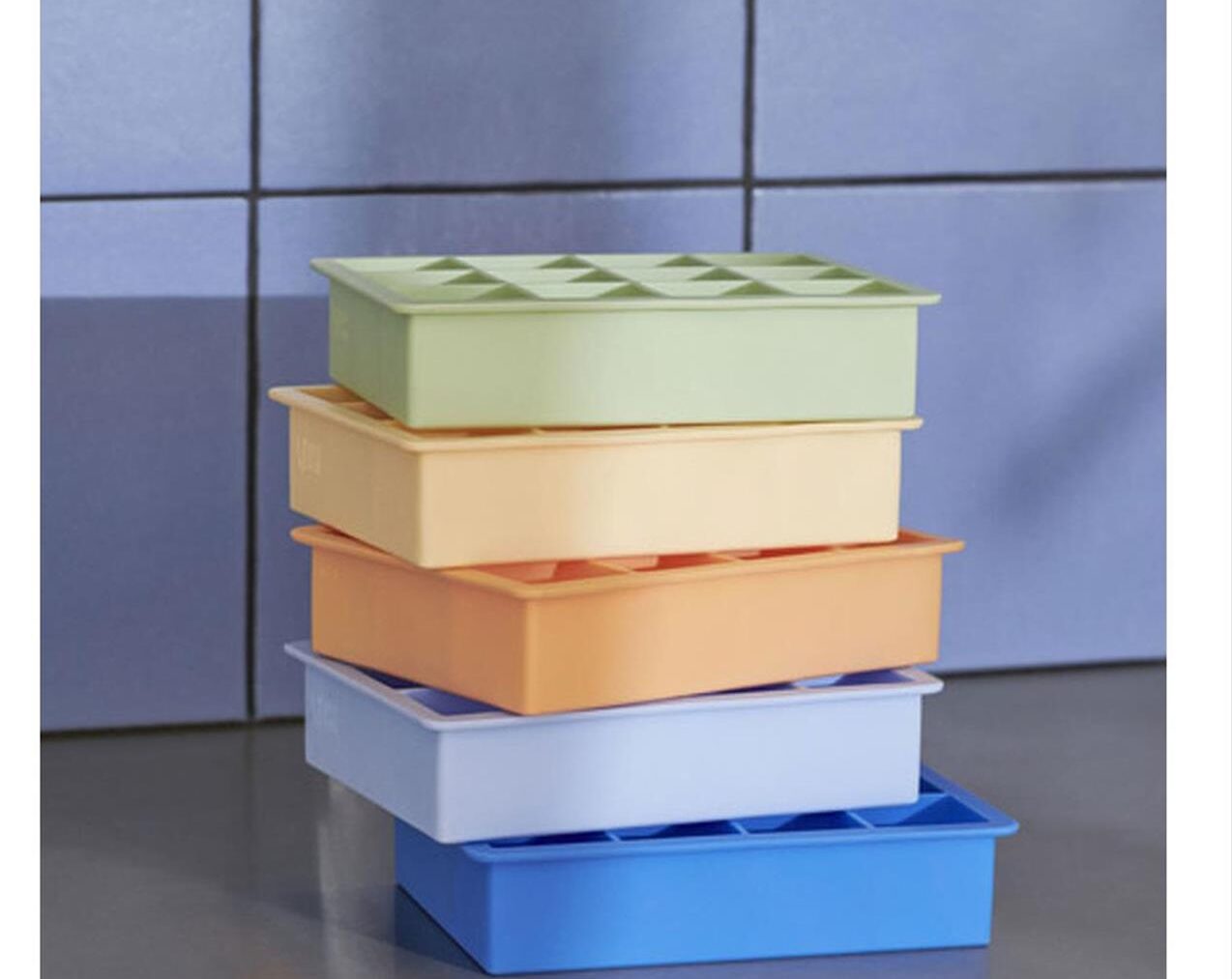 Ice-Cube-Tray-Square-XL-Light-Yellow