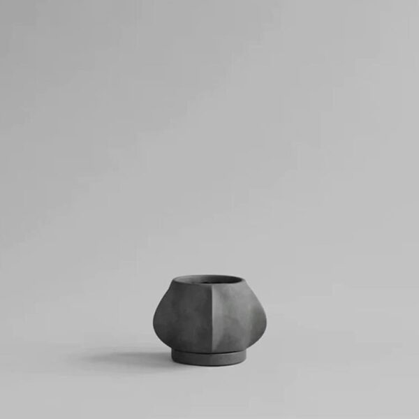 Arket-Plant-Pot-Petit--Dark-Grey