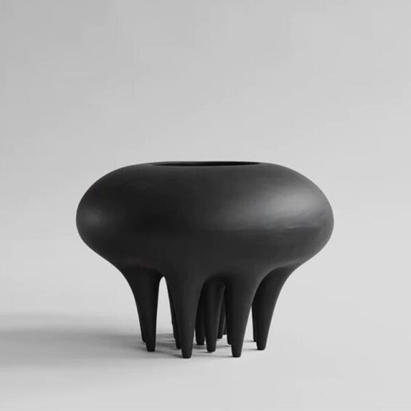 Medusa-Vase-Big--Coffee