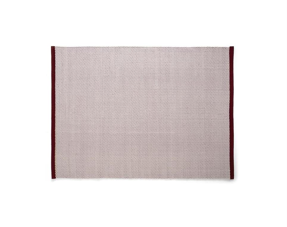 Bias-Rug-Tint--Cherry-Tint--140x200