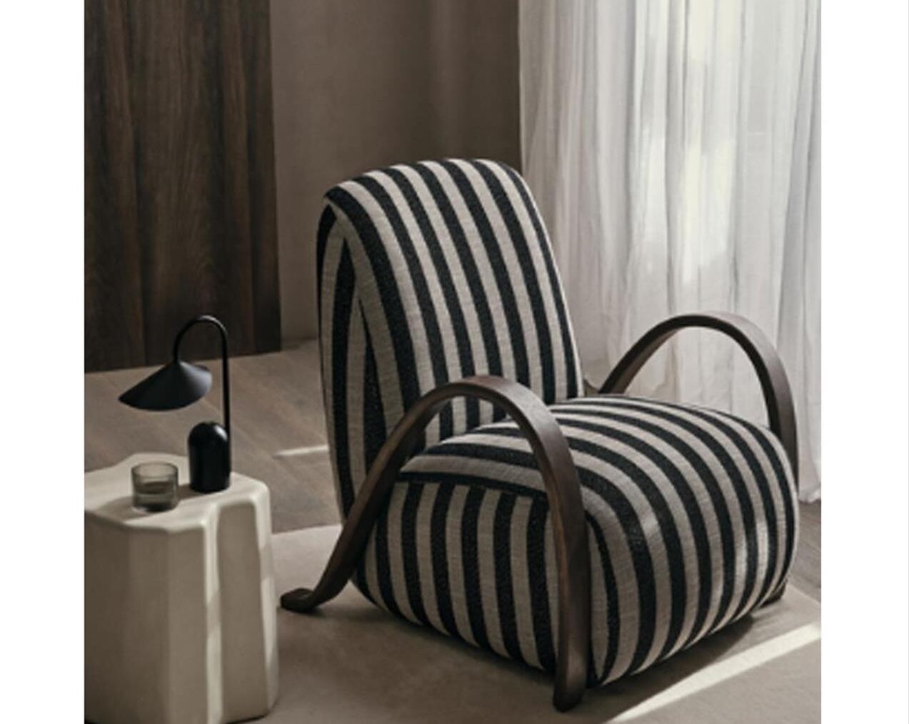 Buur-Lounge-Chair-Louisiana-Sand--Black