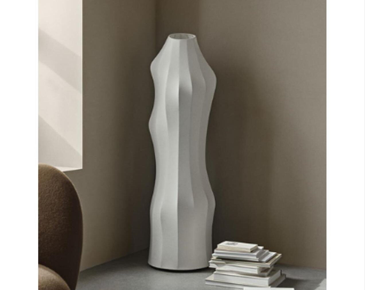 Dae-Floor-Lamp-White