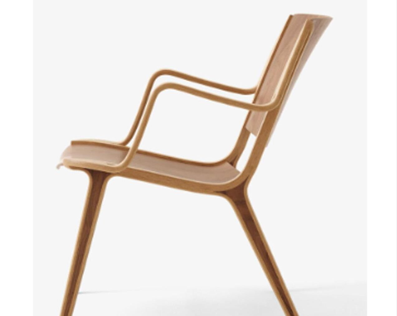 AX-HM11-Lounge-Chair-Lacquered-Oak-Walnut