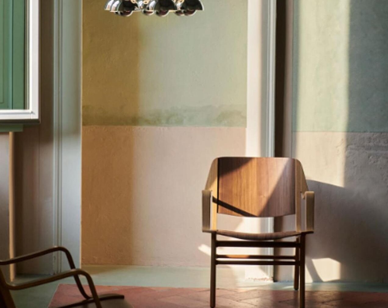 AX-HM11-Lounge-Chair-Lacquered-Oak-Walnut