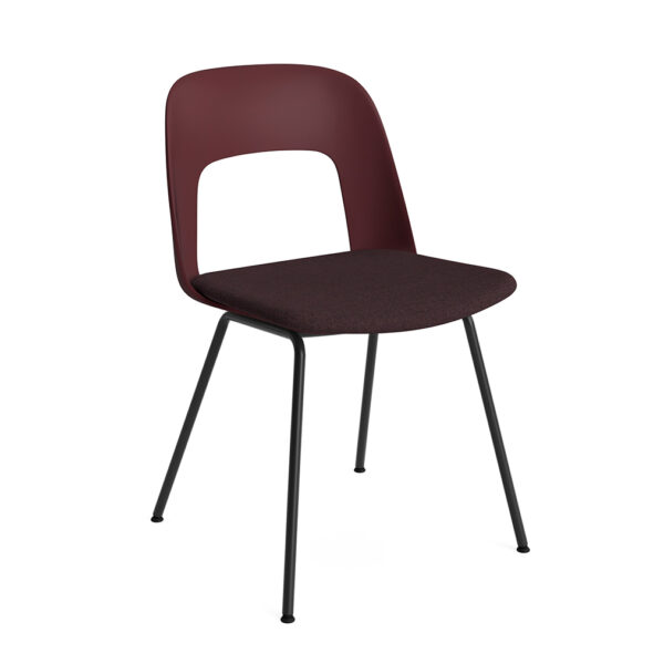Layout Chair 113 / Black Base / Bordeaux / Remix 373