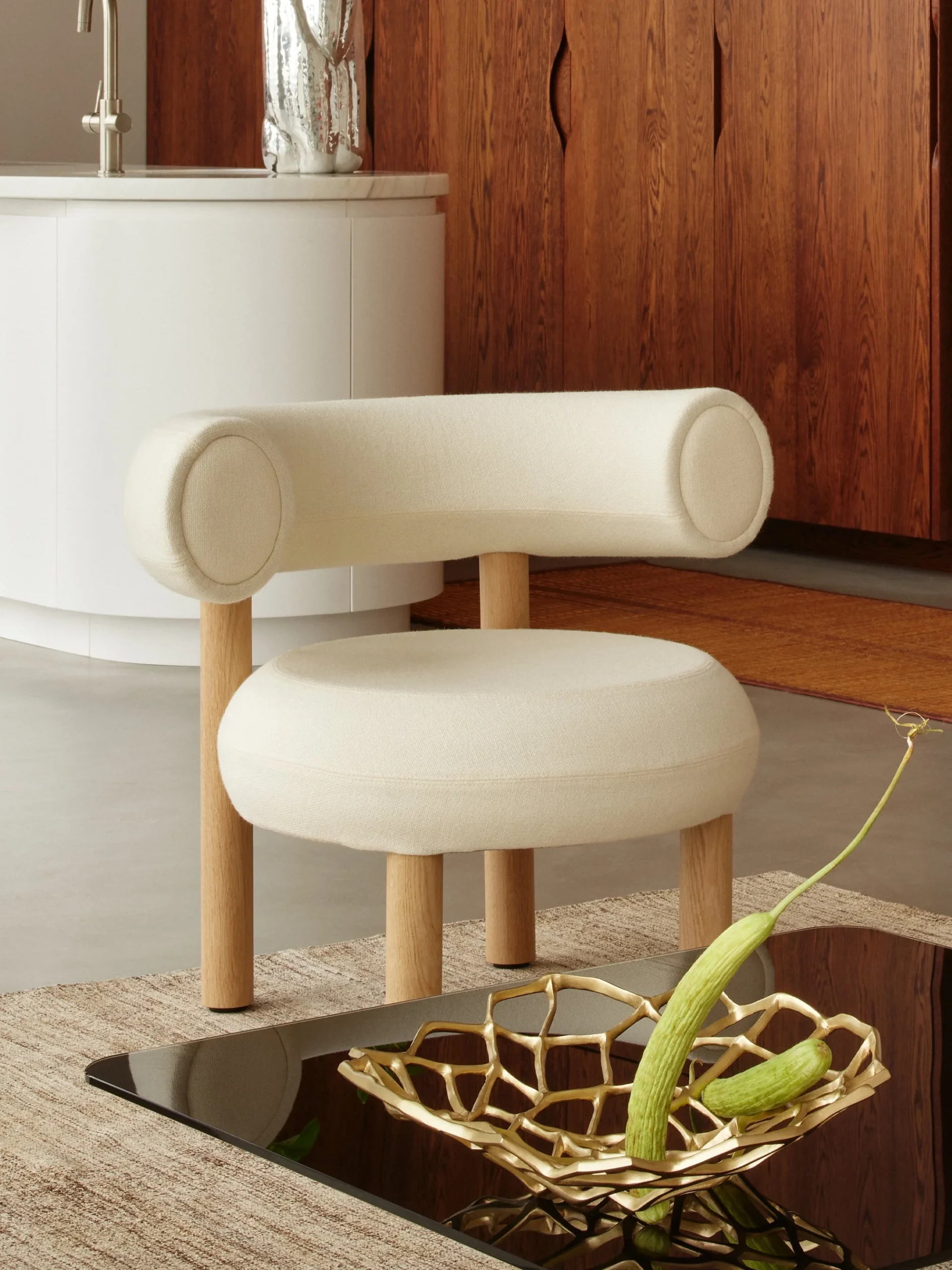 Fat Lounge Chair / Brushed Natural Wood & Bright White Kvadrat Elle Boucle 0200