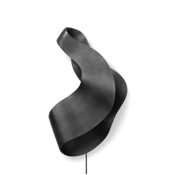 Oyster Wall Lamp / Black