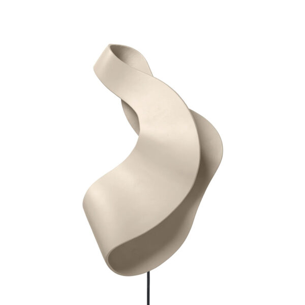 Oyster Wall Lamp / Light Cashmere