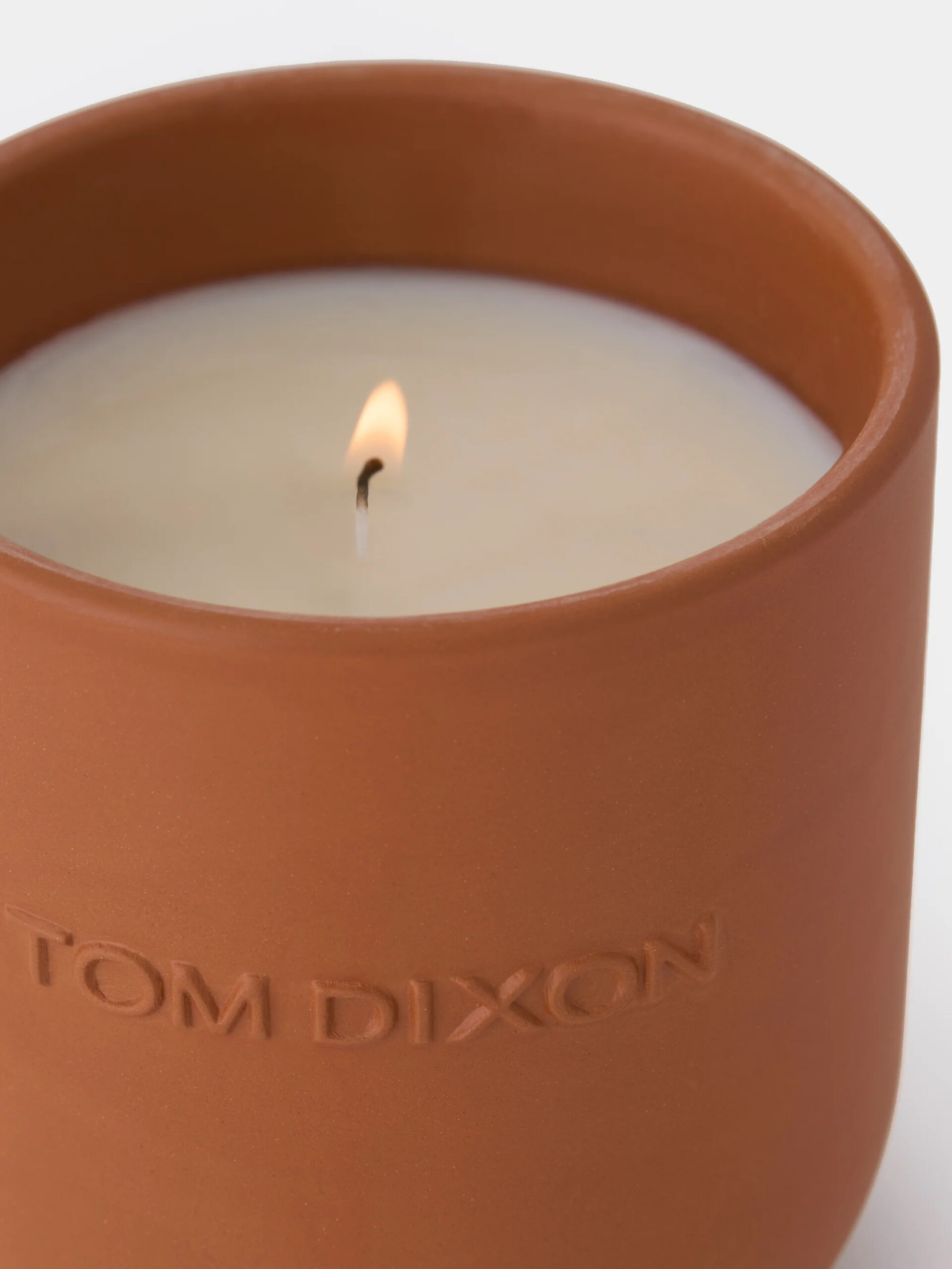 Earth Medium Candle 250g